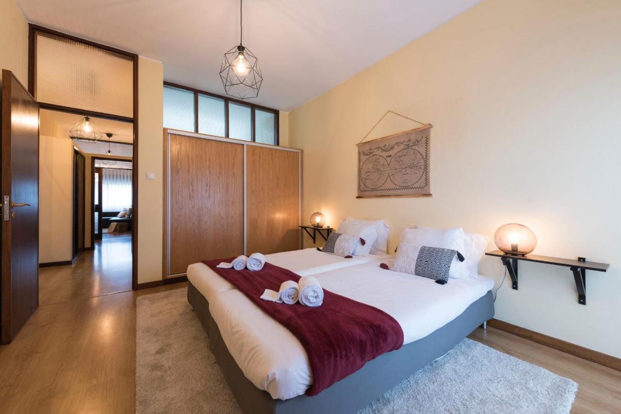Lovelystay - Serralves Apartment With Free Parking OOporto Extérieur photo